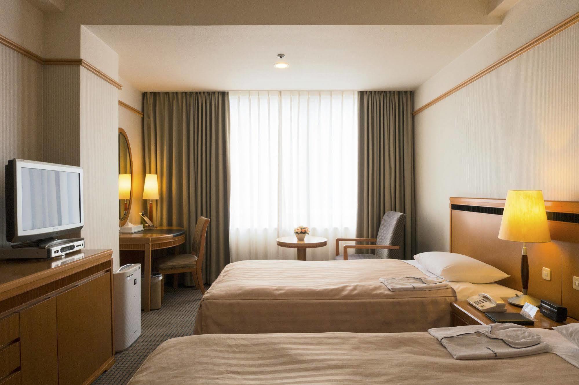 Orion Hotel Naha Exterior photo